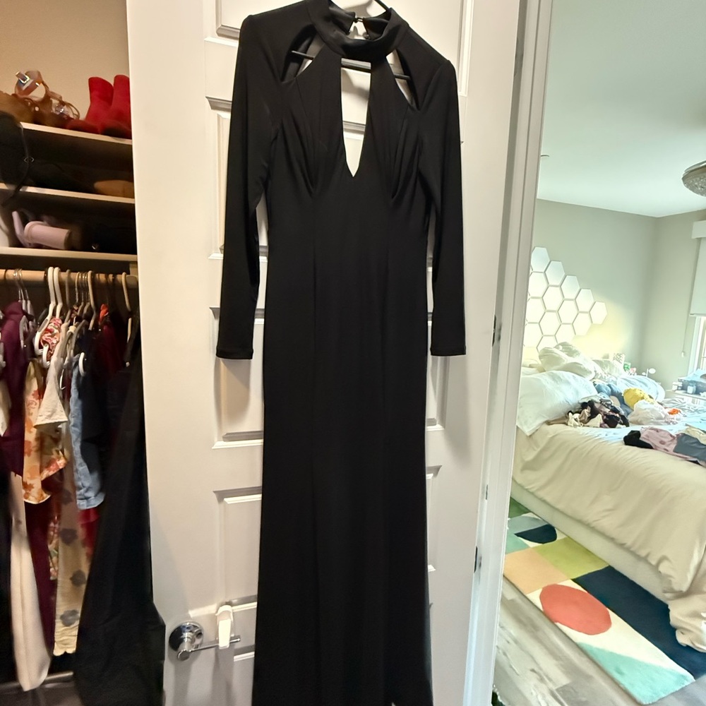 Elegant Black Evening Dress